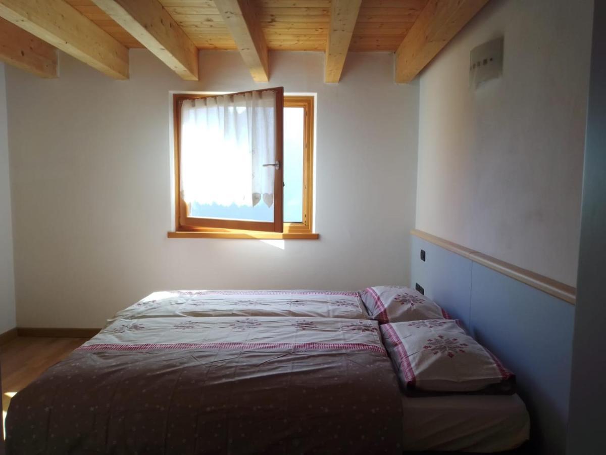 Locanda Dei Castellani Castel Condino Bagian luar foto